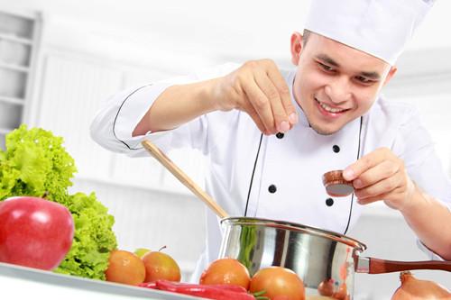 中式烹饪师证有几个等级的考试内容？
